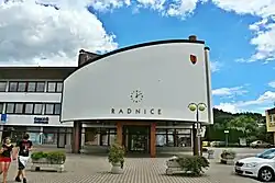 Výchozí rozcestník u třemošnické radnice