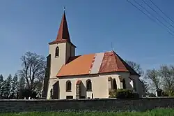 Tři-Bubny-kostel2011.jpg