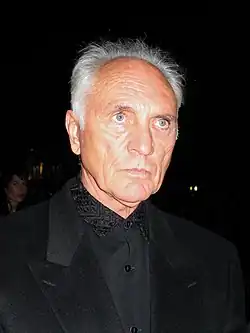 Terence Stamp na premiéře filmu Valkýra v Berlíně v únoru 2009
