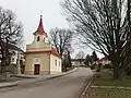 Náves s kaplí andělů strážných