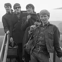 The Searchers cca 1965, zleva: Mike Pender, Chris Curtis, Frank Allen, John McNally