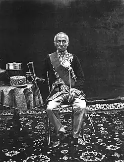 Král Mongkut Siamský, Bangkok (v evropském obleku), 1865 - 1866