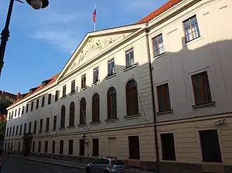 Thunovský palác, sídlo senátu