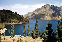 Nebeské jezero