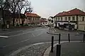 Nádražní ulice, horní část od křižovatky s Oldřichovou ulicí od tzv. železničního viaduktu