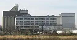 Pohled od východu (z Trstínské cesty)