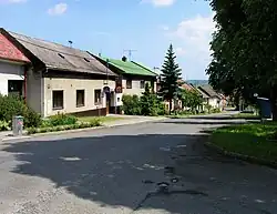 Hlavní silnice v Troubkách