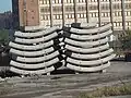 Segmenty betonového ostění tunelu ve výrobním závodě v Dýšině
