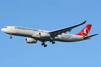 První a nejběžnější varianta Airbus A330-300 společnosti Turkish Airlines – největší provozovatel typu A330