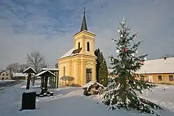 kaple na návsi v Turově