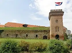Opevnění okolo Tvrđy
