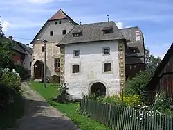 Tvrz Drslavice.JPG