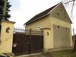 Tymákov, usedlost čp.69.jpg