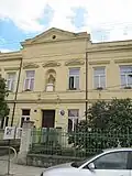 Obecní úřad (bývalá škola)
