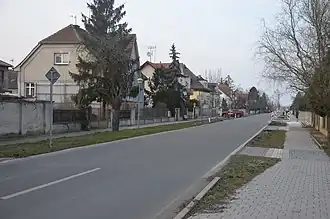 Silnice II/329 v Poděbradech