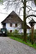Usedlost čp. 3, vesnice Truskavna, obec Kokořín, okres Mělník, Středočeský kraj 07.JPG