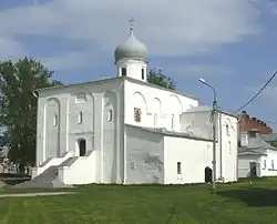 Chrám Zesnutí přesvaté Bohorodice na trhu