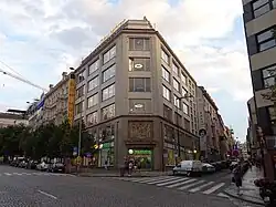 Dům módy z pohledu Václavského náměstí