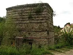 Vápenný Podol, vápenka.jpg