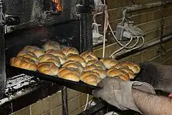 9/9 Housky čerstvě po upečení v peci