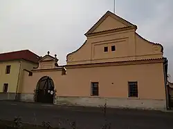 Vědomice, statek čp.12.jpg