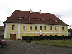 škola (minulá fara)