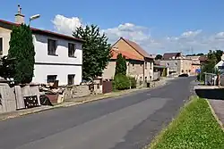 Ulice směrem k Zabrušanům