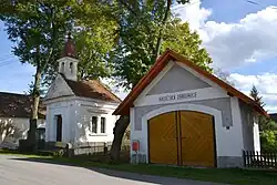 Zbrojnice a kaple Panny Marie
