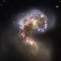Pohled na Tykadla teleskopem VLT na observatoři ESO.