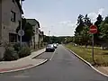 Pohled od severu z ulice Sadská