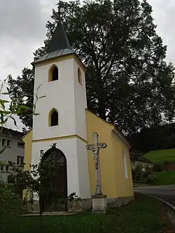 Kaple ve Vadkově
