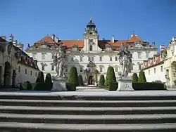 Valtice_zámek.JPG
