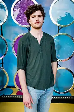 Vance Joy (5. července 2014)