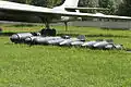 Ukázka volně padající munice pod křídlem Tu-16 v Moninu