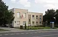 obecní úřad a knihovna
