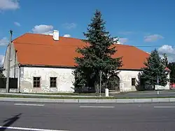 Venkovská_usedlost_Lažínky1_1.JPG