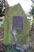 Veselí nad Lužnicí, Weisův pomník.jpg