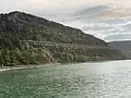 Pohled na část viaduktu přes jezero Sylans.