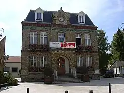 Radnice ve Villiers-le-Bel