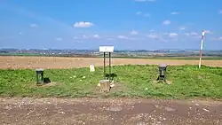 vrchol kopce s vyhlídkou