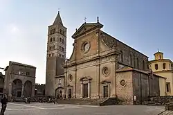 Katedrála sv. Vavřince ve Viterbu
