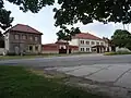 západní strana návsi