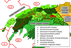 Pieniny v rámci Karpat, vyznačené červeně