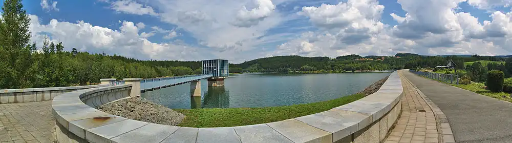 Vratíkov od hráze vodní nádrže Boskovice