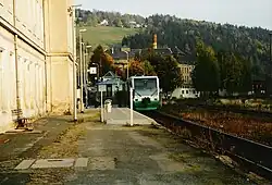 Vlaková jednotka RegioSprinter přijíždí do stanice Klingenthal.