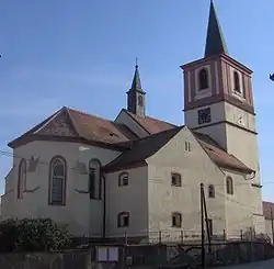 Farní kostel sv. Petra a Pavla ve Volenicích.