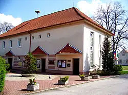 Budova OÚ ve Vrábči