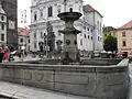 Kašna na náměstí Míru