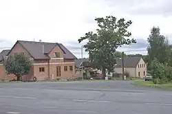 náves