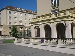 Vysokoškolská kolej v Podolí.JPG